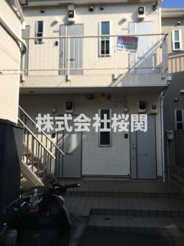 ルミナス南太田のエントランス