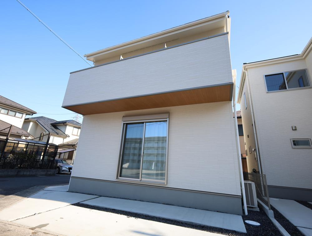 野洲市上屋　中古戸建の外観