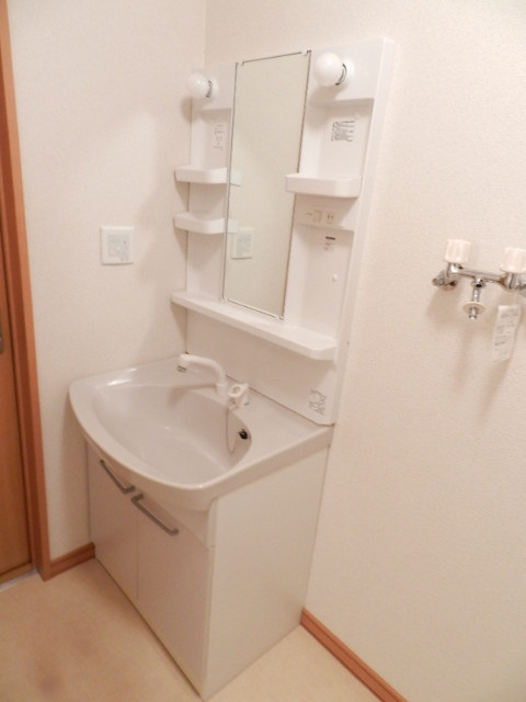 ラフィーネ東町の洗面所