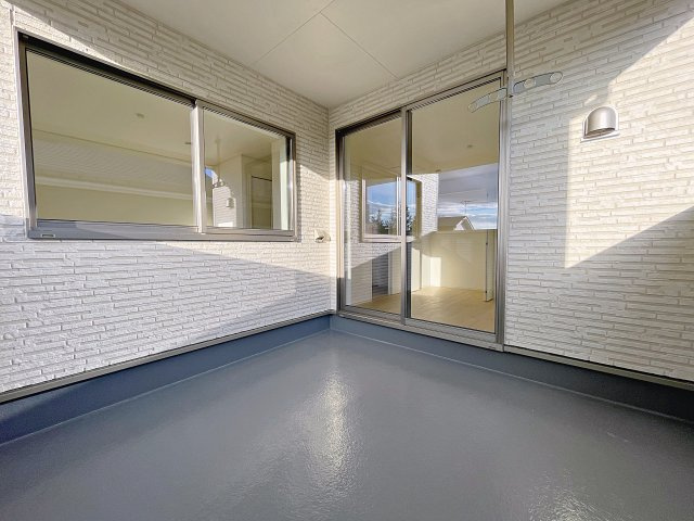 新築戸建・新築建売　喜多方市常盤台第3　松山小・第二中のバルコニー|インナーバルコニーなので急な天候不良でも安心です！