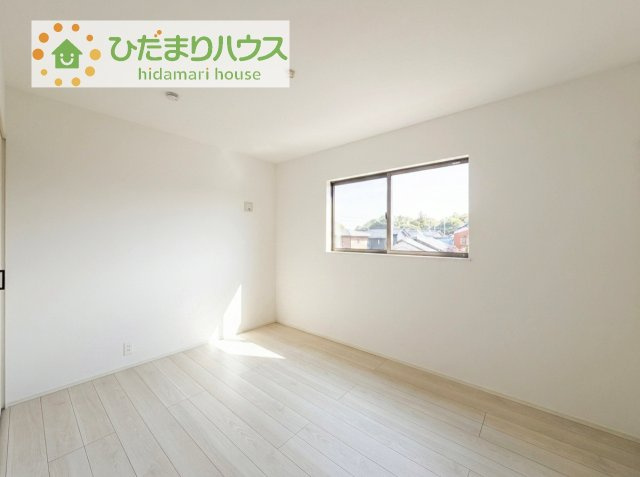 【寝室】 | 取手市野々井第1期　新築戸建　2号棟 | ゆとりのある主寝室！ご家族全員で寝れちゃいます♪