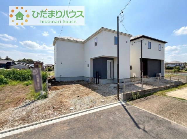 【外観】 | 取手市野々井第1期　新築戸建　2号棟 | 是非一度、ご家族そろってご内覧ください♪