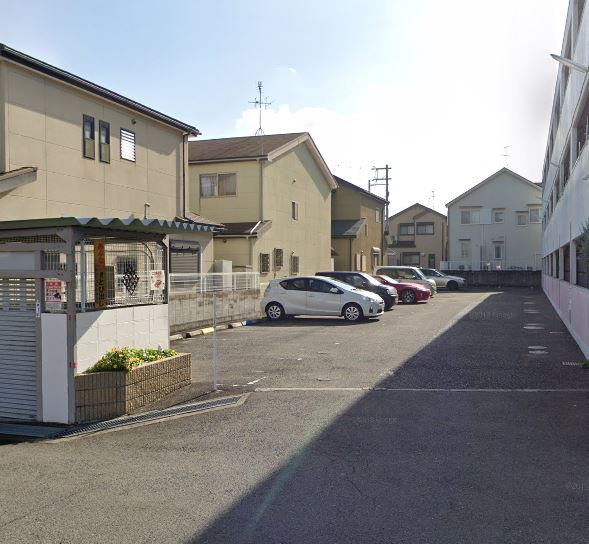 上田マンションの駐車場|駐車場完備です