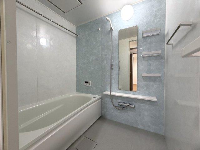 ペット飼育可能なマンション！！眺望感もありつつ、確か、屋上も使えたはず（間違ってたらすみません）の“寿々㐂家”近き、毎日並べる好立地なラーメンマンション『フェイム上星川ヒルサイドテラス』リフォームの浴室|日々の暮らしに欠かせないお風呂です