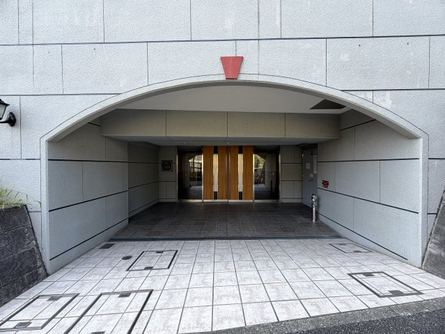 ペット飼育可能なマンション！！眺望感もありつつ、確か、屋上も使えたはず（間違ってたらすみません）の“寿々㐂家”近き、毎日並べる好立地なラーメンマンション『フェイム上星川ヒルサイドテラス』リフォーム