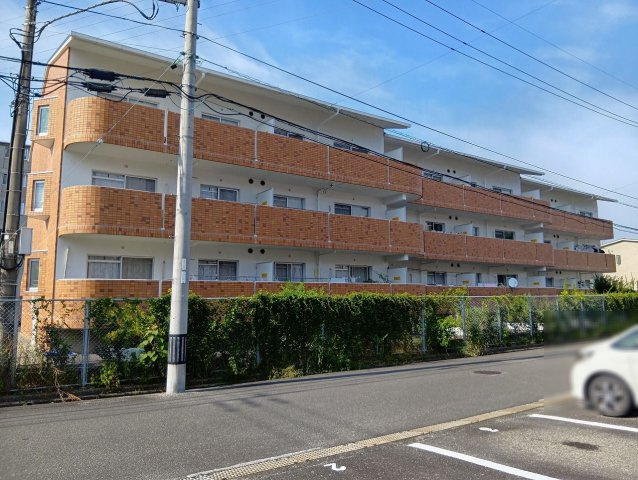 城山清涼ハイツ2号棟