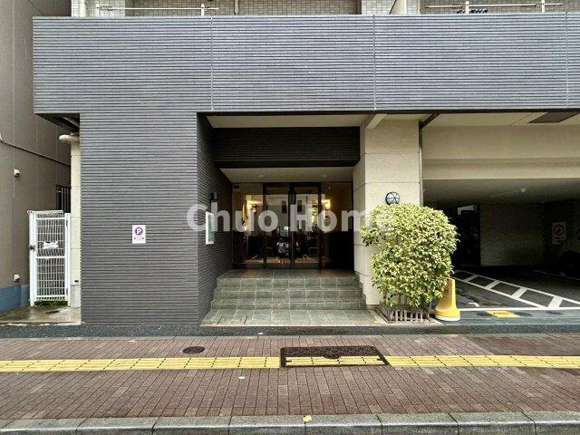 藤和シティホームズ御徒町IIIパークサイドのエントランス|【エントランス】マンションのエントランスは、その物件の印象を決める、顔とも言える場所です。毎日通る場所ですからきれいなのが一番です。