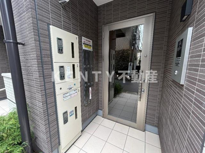 【エントランス】 | Ａｐｐｌｅ Ｈｏｕｓｅ | 清潔なエントランスです