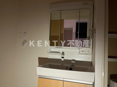 【洗面所】 | Ａｐｐｌｅ Ｈｏｕｓｅ | 忙しい朝には欠かせない洗面所です