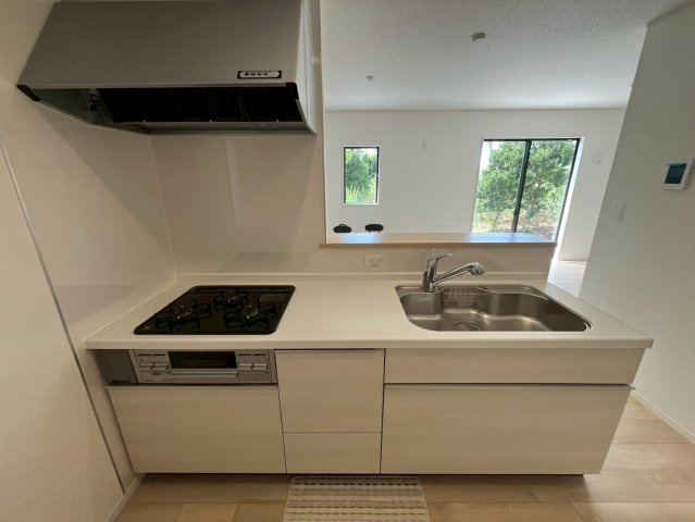 クレイドルガーデン南城市佐敷 3号棟（全3棟）のキッチン