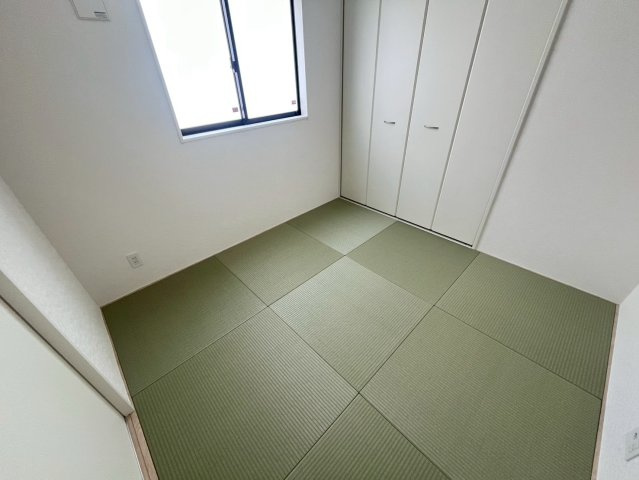 クレイドルガーデン南城市佐敷 3号棟（全3棟）の和室|4.5畳の和室
