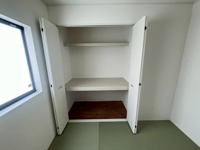 クレイドルガーデン南城市佐敷 3号棟（全3棟）の和室|和室収納