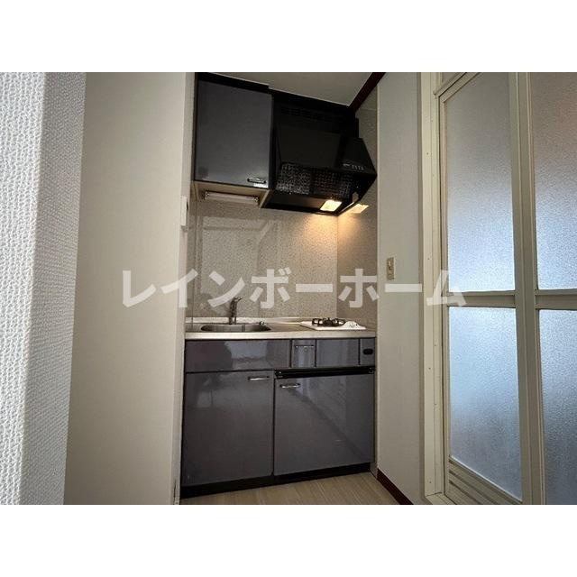 ルティレ浦和　旧プリティーハイツのキッチン