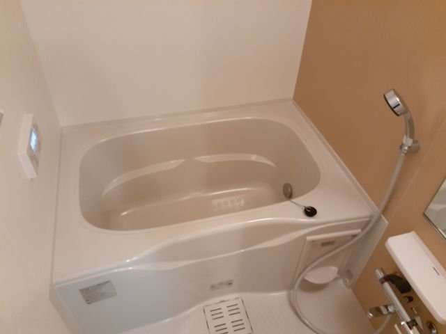 さつき荘の浴室|お風呂で日々の疲れを落としましょう