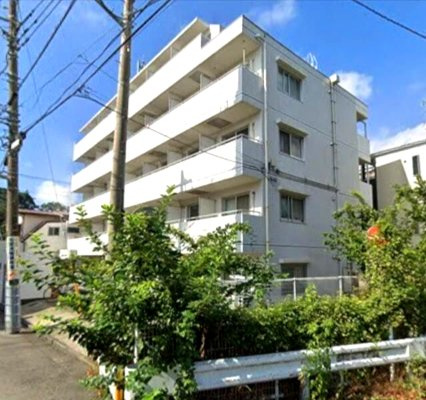 横浜市港南区上永谷２丁目の賃貸マンションの外観