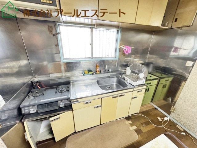 高砂市荒井町小松原4丁目　　山陽電鉄「荒井駅」徒歩15分のキッチン