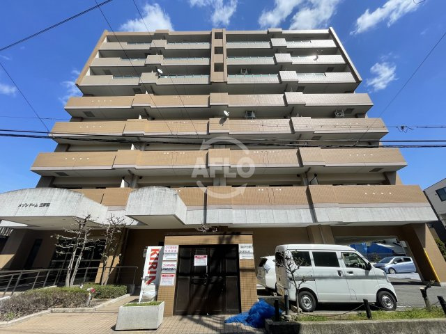 メゾンドーム三軒家　三軒家西小学校の外観|メゾンドーム三軒家　外観