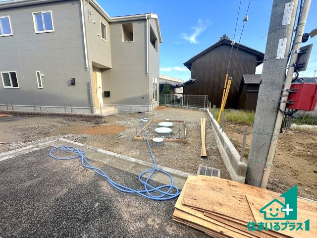 ●生駒市萩原町　第1期　新築一戸建ての駐車場|駐車スペース！散水栓があるので、こまめに愛車を洗えます！