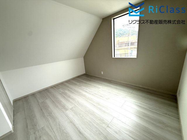 新築未入居　神戸市兵庫区上祇園町2-27　の洋室|個人の部屋や寝室として使える洋室です