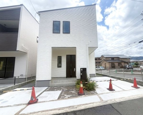 伴中央2丁目　1号棟　新築戸建