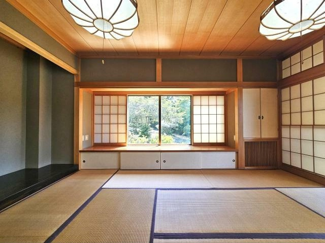 リビングや和室より富士山を望む3SLDK平屋建ての和室