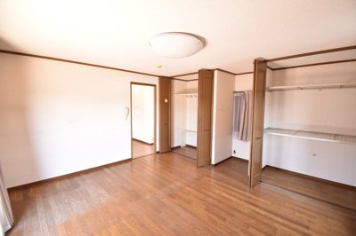 【洋室】 | 東坂元2丁目2階建　中古戸建て