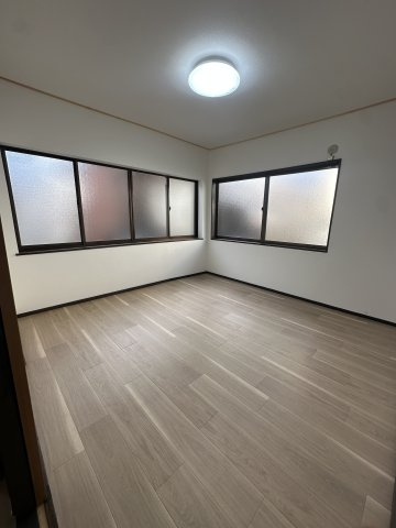 深草フケノ内町　貸家の洋室|２F　洋室4.5帖