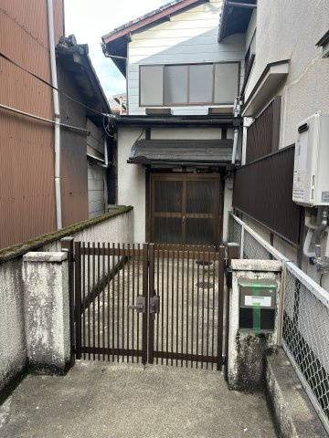 深草フケノ内町　貸家