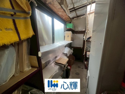 【その他】 | 山陽小野田市高栄1丁目 中古住宅／3LDK・2階建 | 差し掛け内。