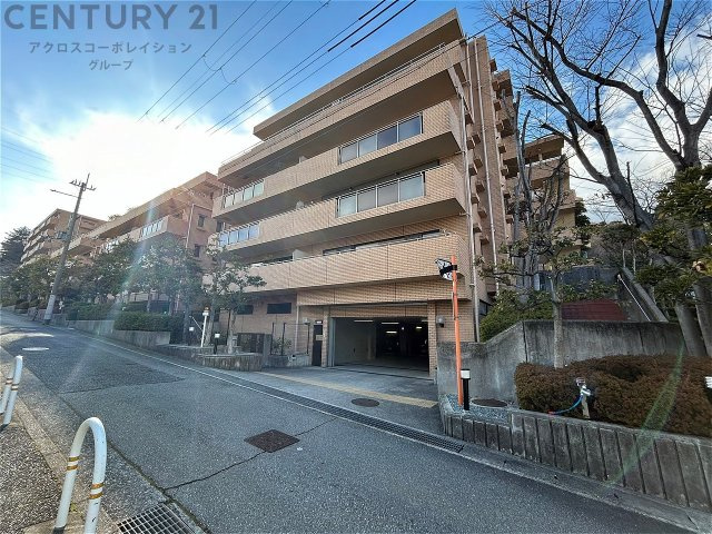 当日見学可能ですので、見学希望の際はお気軽にお問い合わせください。ネットからの見学予約も便利です♪