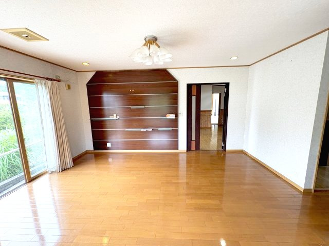 ときがわ町本郷642-2,642-1中古戸建の居間・リビング