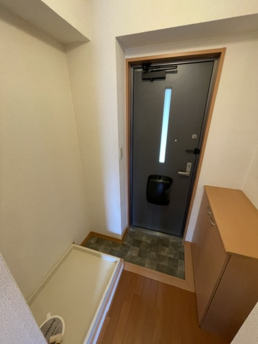セジュール鴨土の玄関