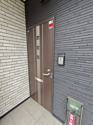 【玄関】 | フォンターナ西大路