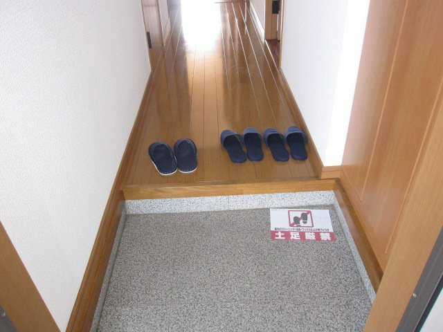 リーフガーデンの玄関