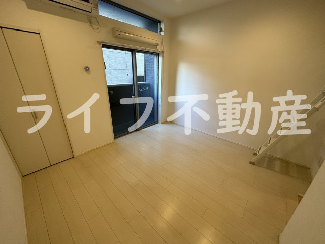 Cerejaの洋室|落ち着いた色調の洋室です