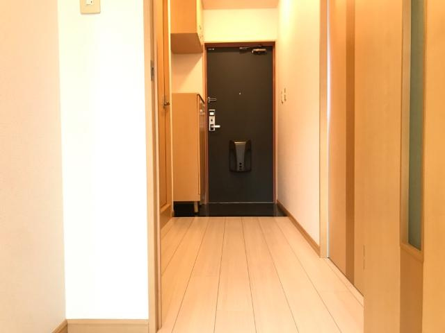 レジデンスヒルズカコⅢの内装|廊下