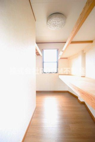 小松原町貸家の収納|たっぷりとした収納スペースです