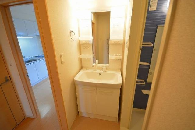 エスペランサＢの洗面所|使いやすい洗面所です