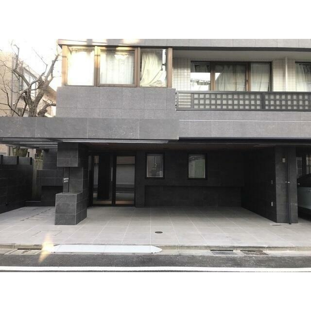 高輪ハイツのロビー