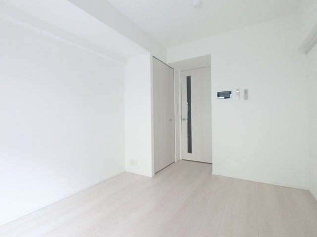 S-RESIDENCE行徳aile の洋室