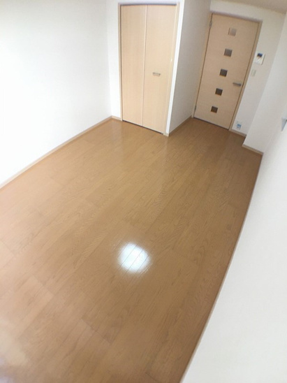 【寝室】ハイビレッジ六甲 