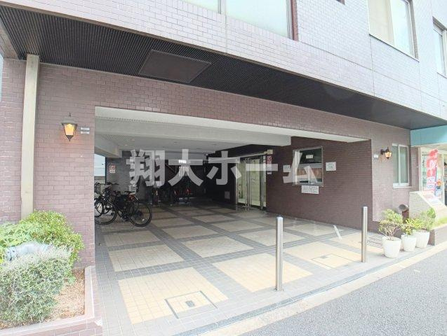 セントヒルズ東日暮里のエントランス