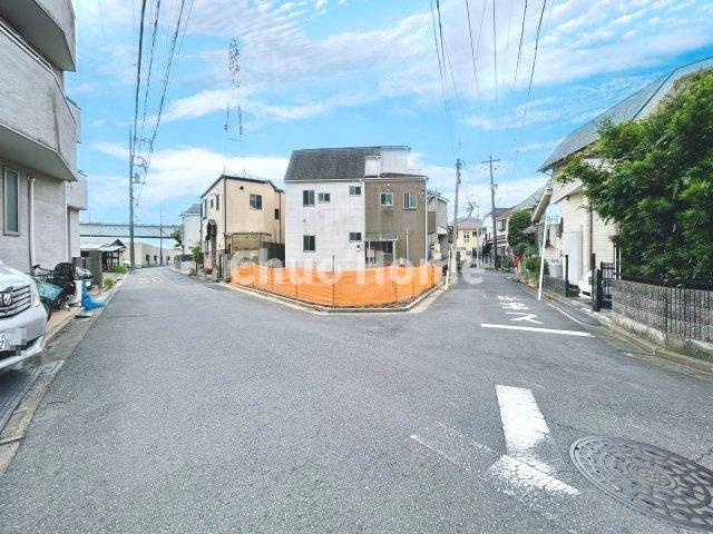 葛飾区柴又5丁目新築分譲住宅の前面道路含む現地写真|前面道路