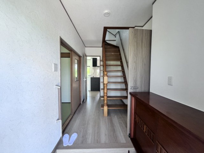 【玄関】 | 高槻市東天川１丁目　中古戸建