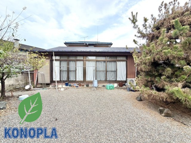 【中古戸建】高崎市新町の外観|■外観｜土日のご見学はもちろん、平日・夜間のご案内も大歓迎です♪「今から見たい」や「仕事終わりに見たい」にもご対応できますのでお気軽にお問い合わせください♪