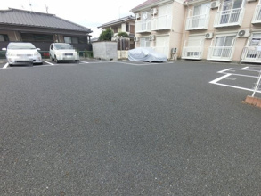 【駐車場】