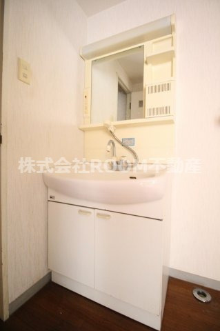 サンライズ若葉の独立洗面台