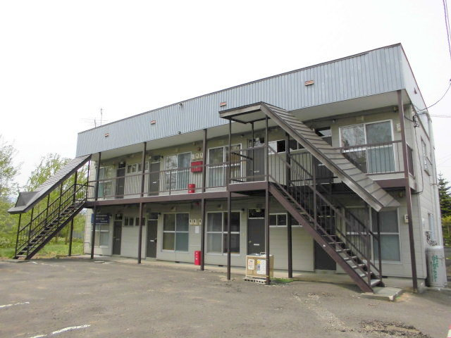 Ｒｉｖｅｒ　Ｓｉｄｅ　Ｍａｋｏｍａｎａｉ