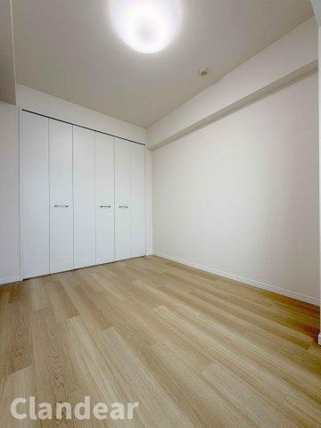 イクシア西新井の洋室|ドキドキの新生活も、安心してスタート。ぴったりの住まいを見つけませんか？クランディアが一緒に住まい選びをサポートします‼　まずは、お気軽にお問合せください　＃クランディア