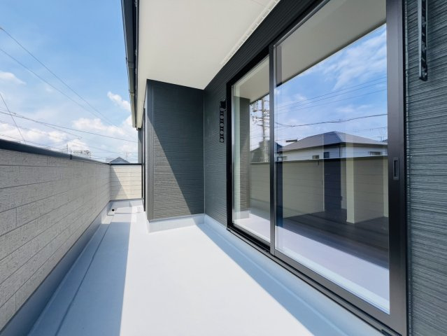 高浜市湯山町5丁目14-9『仲介手数料無料』新築一戸建て・建売のバルコニー